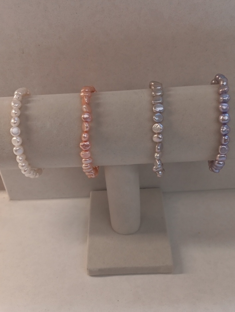 Honora Cultured Pearl Multicolor Pastel Stretch Bracelet Set Of 4 With Box - Picture 3 of 12